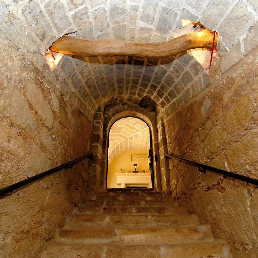 Tenuta Monacelli Lecce 0*,